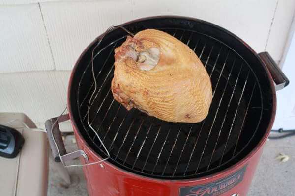 how to smoke a turkey breast in an electric smoker